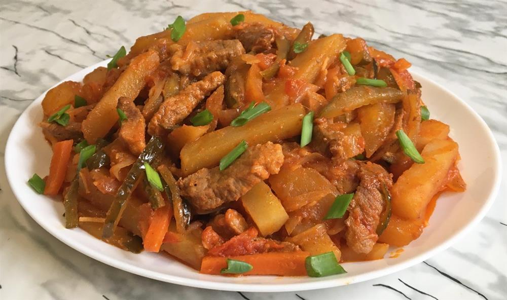 сочетание мяса с другими продуктами говядины курицы свинины сочетается говяжье свиное куриное овощи фрукты каши крупы приготовить полезные рецепты приготовления нутрициология раздельное питание Шелтона кислотно-щелочная теория Варбурга здоровое питание